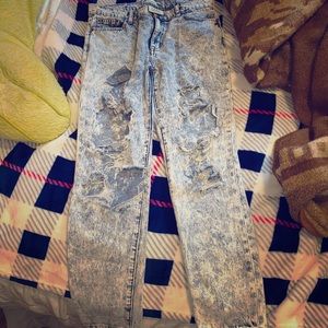 Ripped cute Jeans size Small
